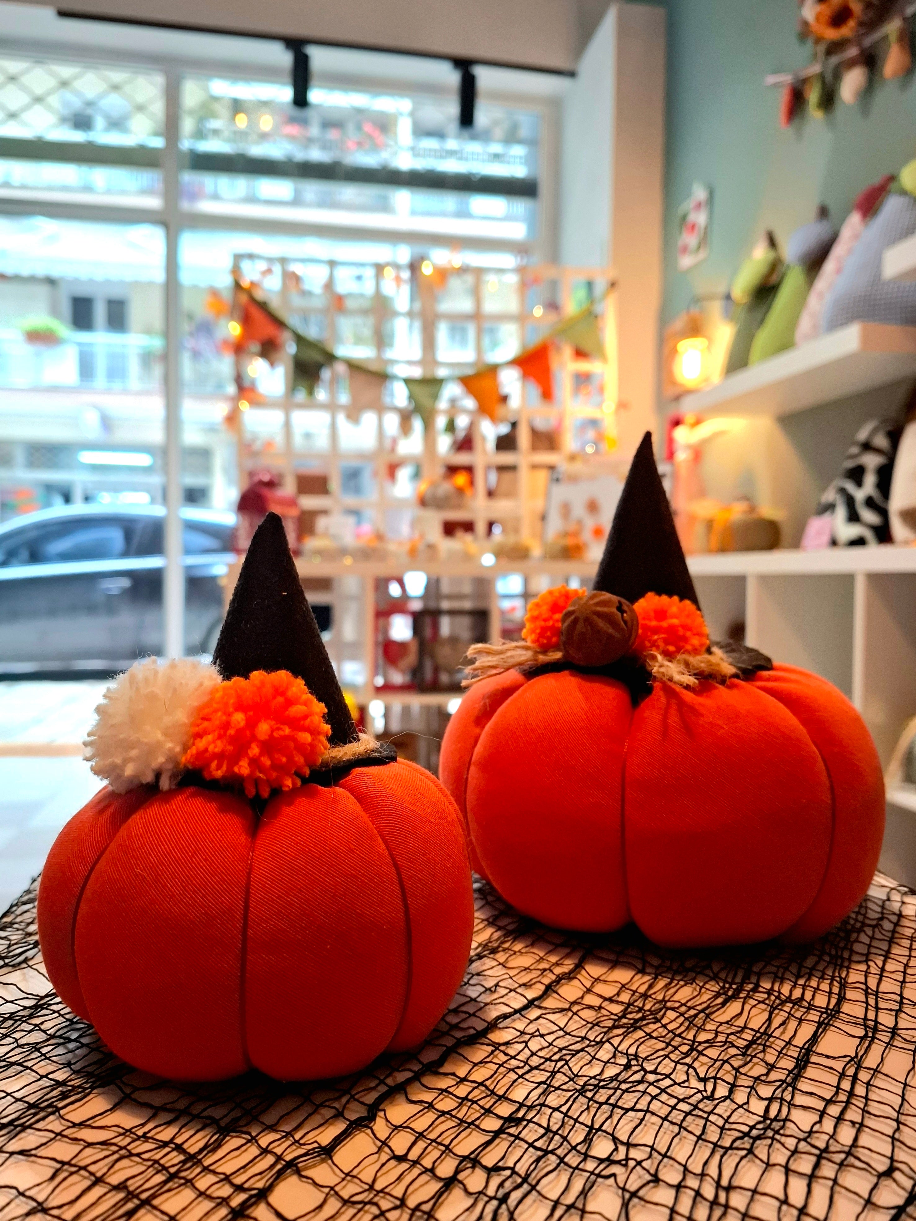 Η Κολοκύθα της Μαγισσούλας! Πορτοκαλί - Διακοσμητικό Ηalloween 14εκ