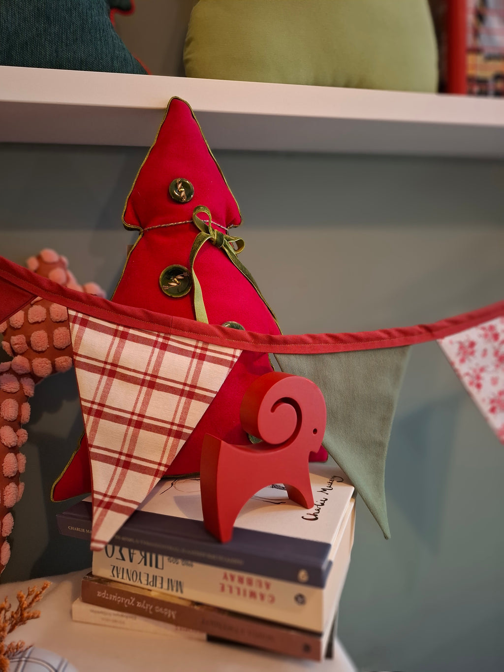 Γιρλάντα με Σημαιάκια 2025 - 1,50m