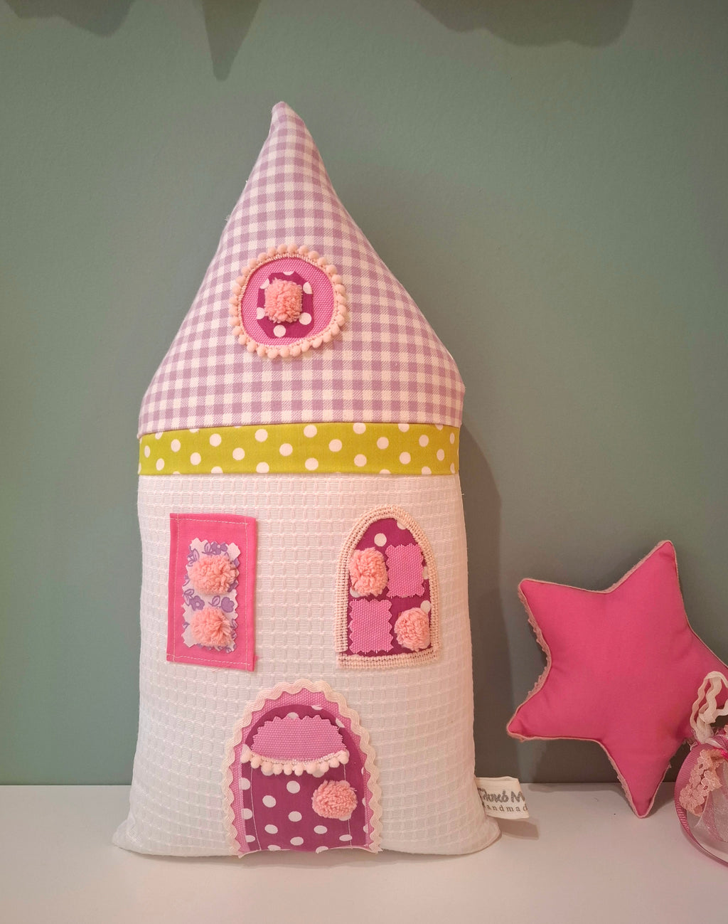 ΜΑΞΙΛΑΡΑΚΙ ΣΠΙΤΑΚΙ για ΚΟΡΙΤΣΙΣΤΙΚΟ ΔΩΜΑΤΙΟ