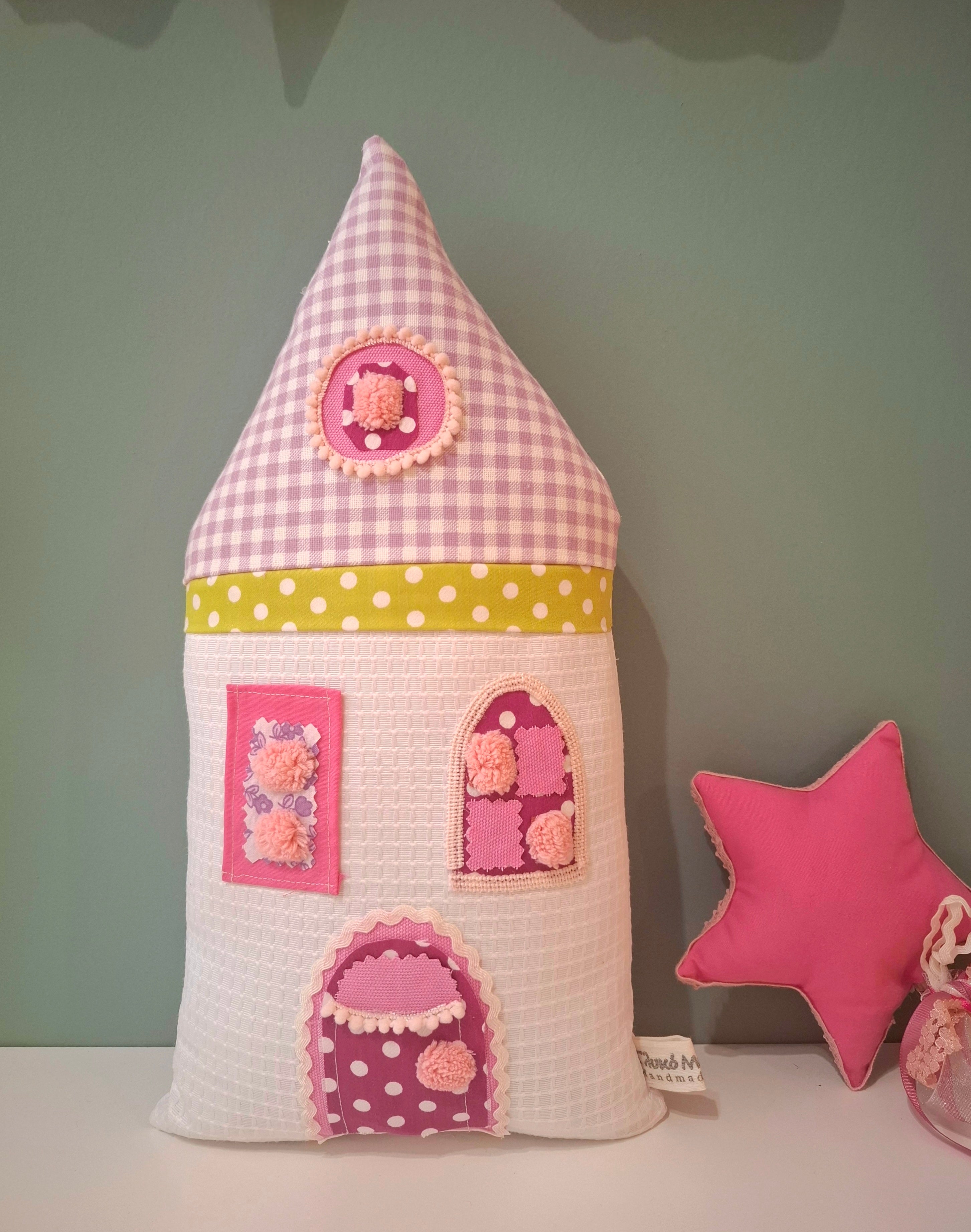 ΜΑΞΙΛΑΡΑΚΙ ΣΠΙΤΑΚΙ για ΚΟΡΙΤΣΙΣΤΙΚΟ ΔΩΜΑΤΙΟ