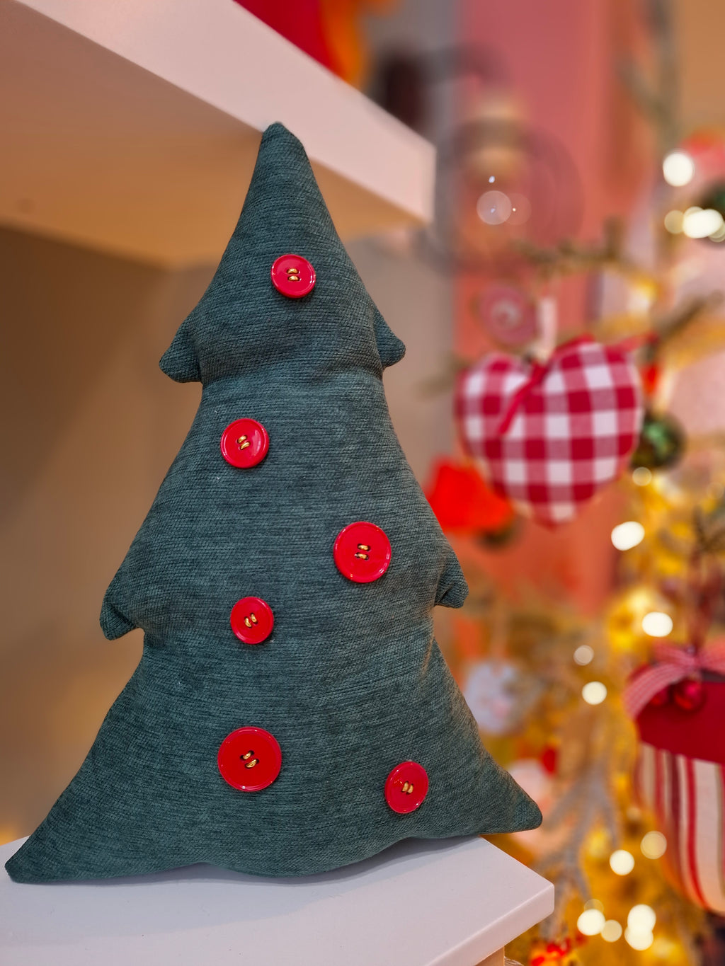 ΧΡΙΣΤΟΥΓΕΝΝΙΑΤΙΚΑ ΔΕΝΤΡΑΚΙΑ ΜΑΞΙΛΑΡΑΚΙΑ