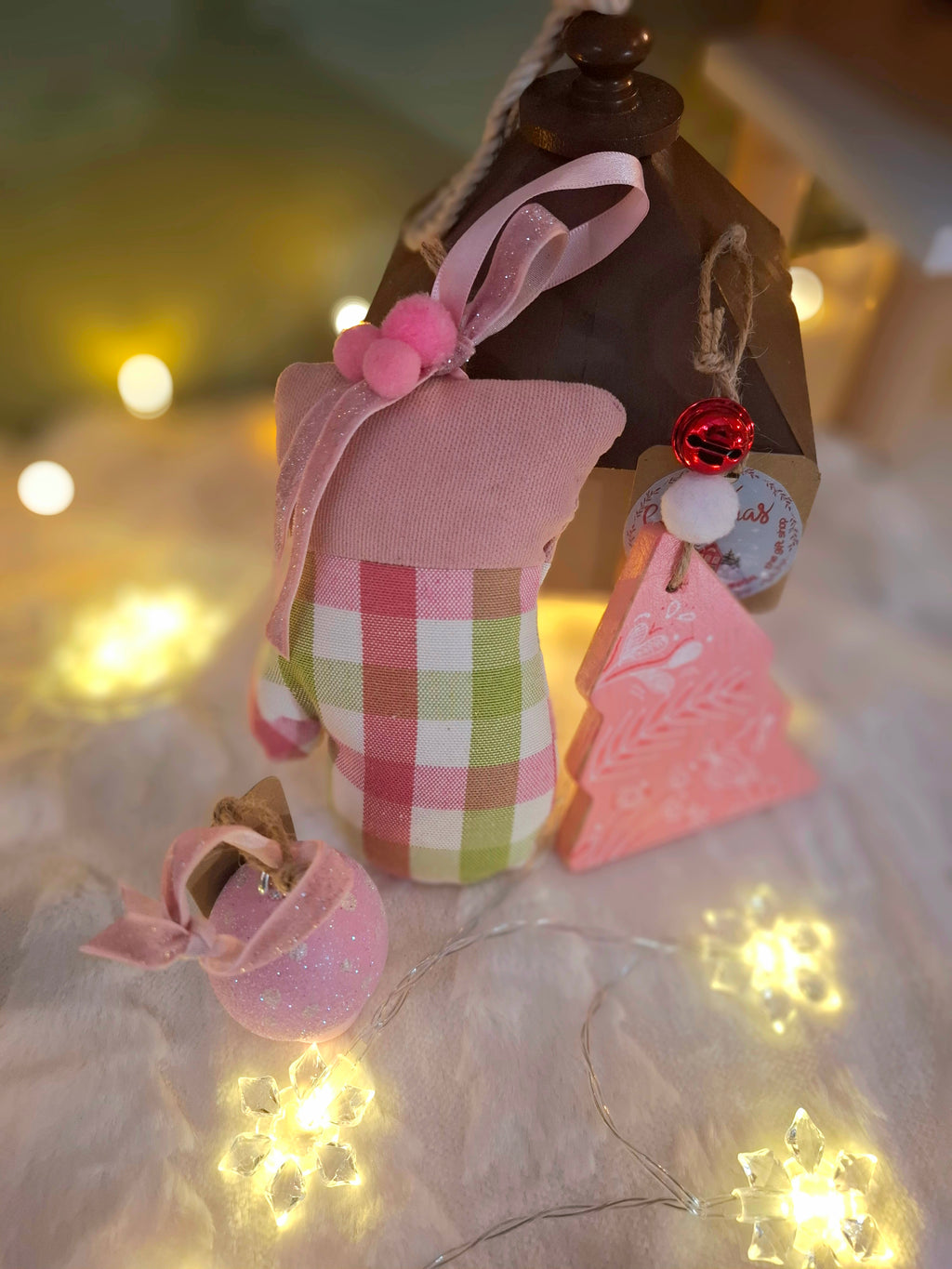 ΣΕΤ ΤΡΙΩΝ ΧΡΙΣΤΟΥΓΕΝΝΙΑΤΙΚΩΝ ΣΤΟΛΙΔΙΩΝ