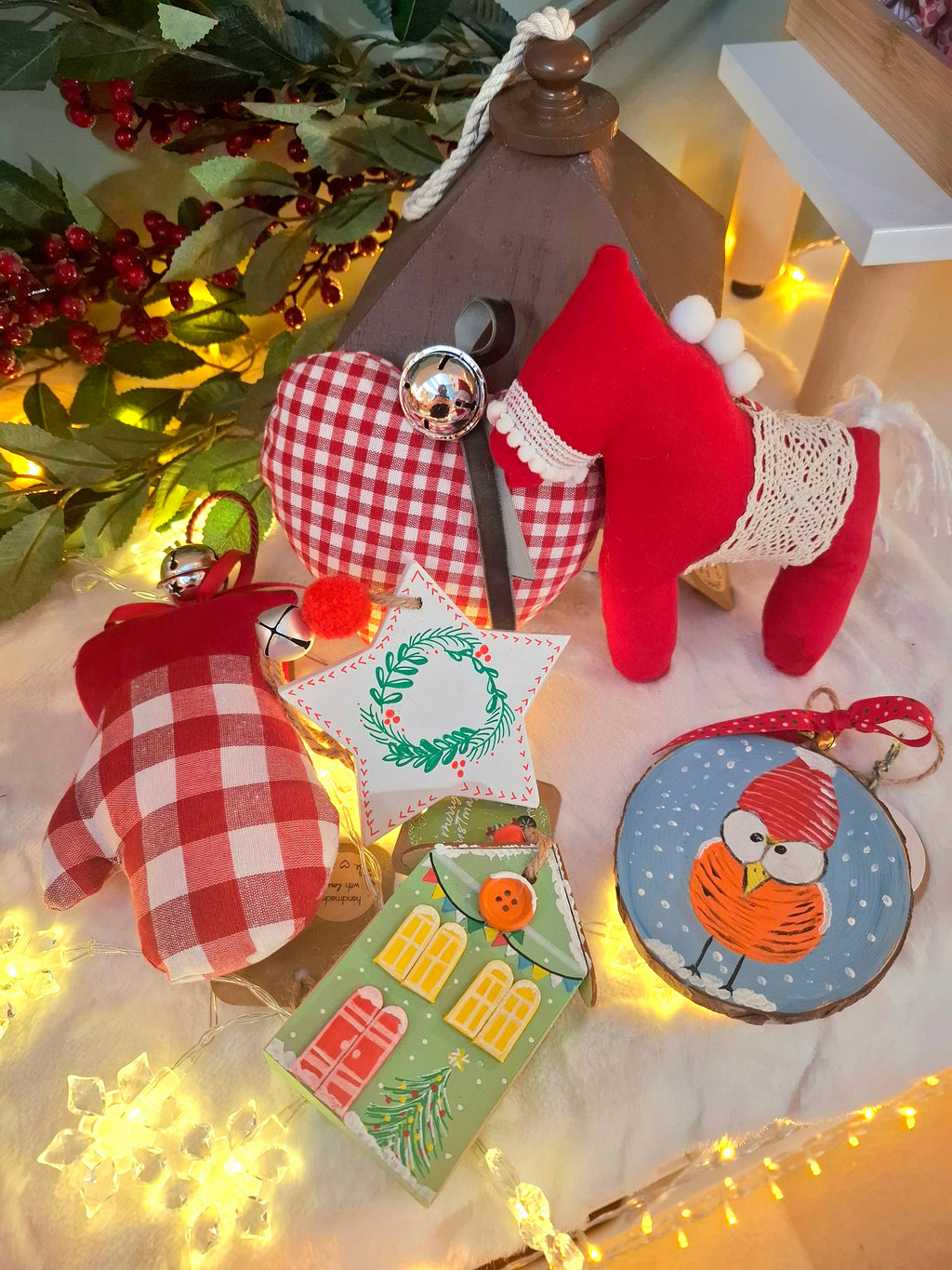 ΣΕΤ 6 ΧΡΙΣΤΟΥΓΕΝΝΙΑΤΙΚΩΝ ΣΤΟΛΙΔΙΩΝ