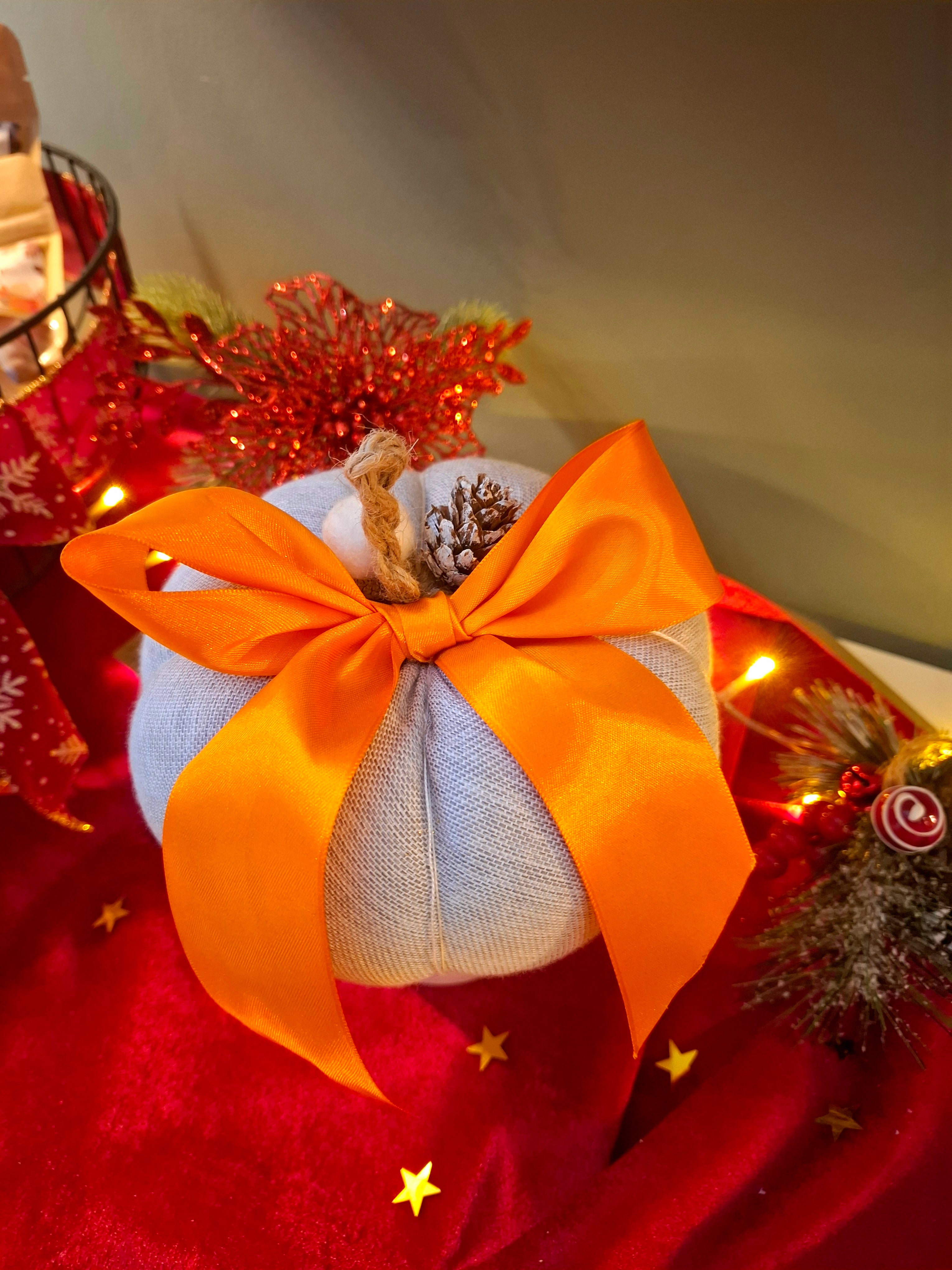 ΥΦΑΣΜΑΤΙΝΗ ΓΙΟΡΤΙΝΗ ΚΟΛΟΚΥΘΑ