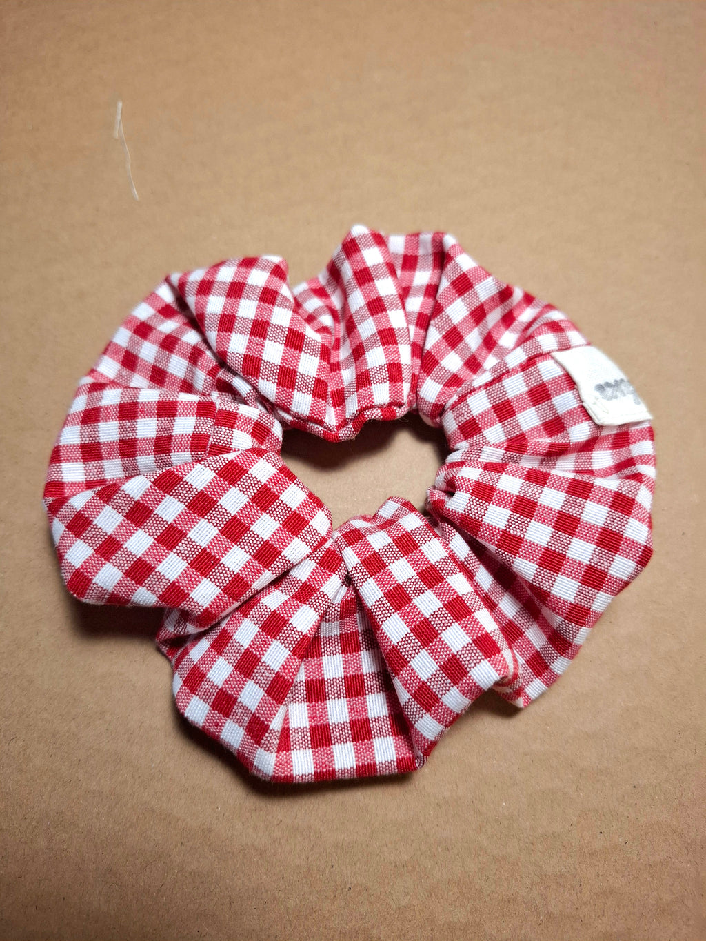 SCRUNCHIE HAIR TIE