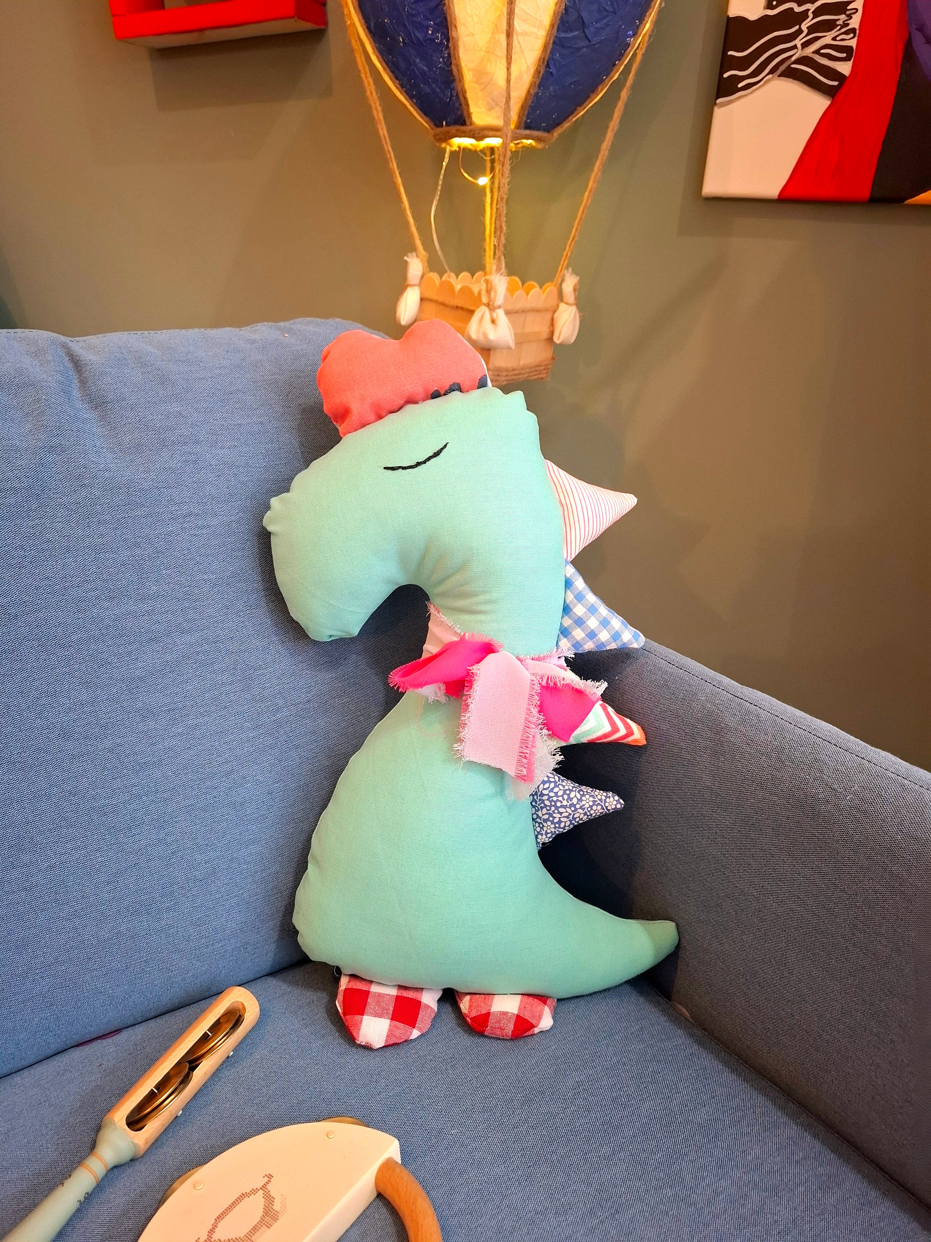 ΥΦΑΣΜΑΤΙΝΟ ΔΕΙΝΟΣΑΥΡΑΚΙ ΜΑΞΙΛΑΡΙ 45cm