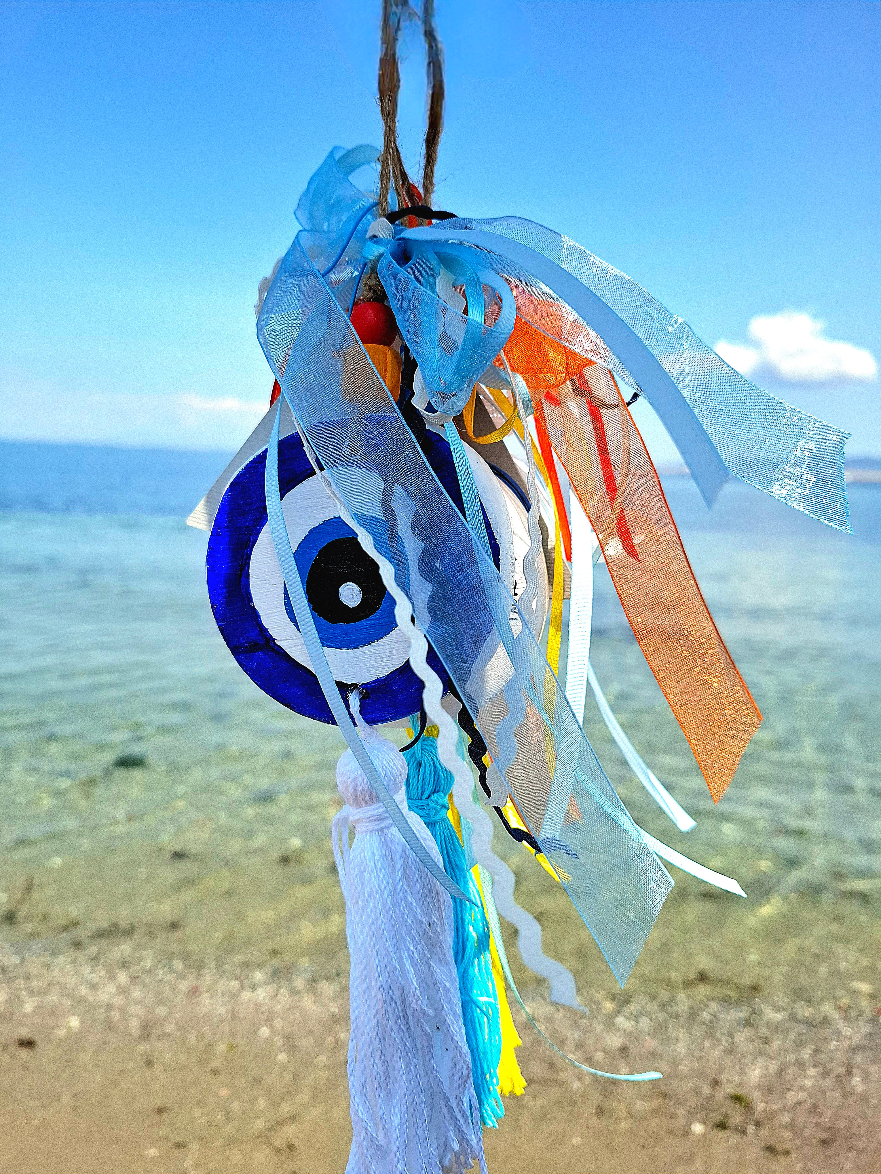 Ξύλινο Μάτι Διακοσμητικό με Βαμβακερή Φούντα-12εκ.